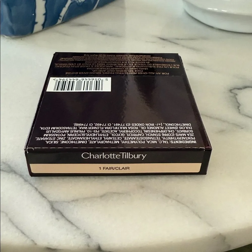 Charlotte Tilbury AIRBRUSH FLAWLESS FINISH in Fair